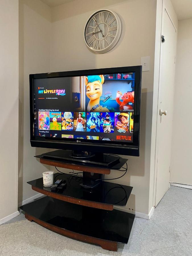 Private Room With Two Twin Beds Air Conditioning And Shared Bathrooms Located Near Seatac Airport And Downtown 西雅图 外观 照片