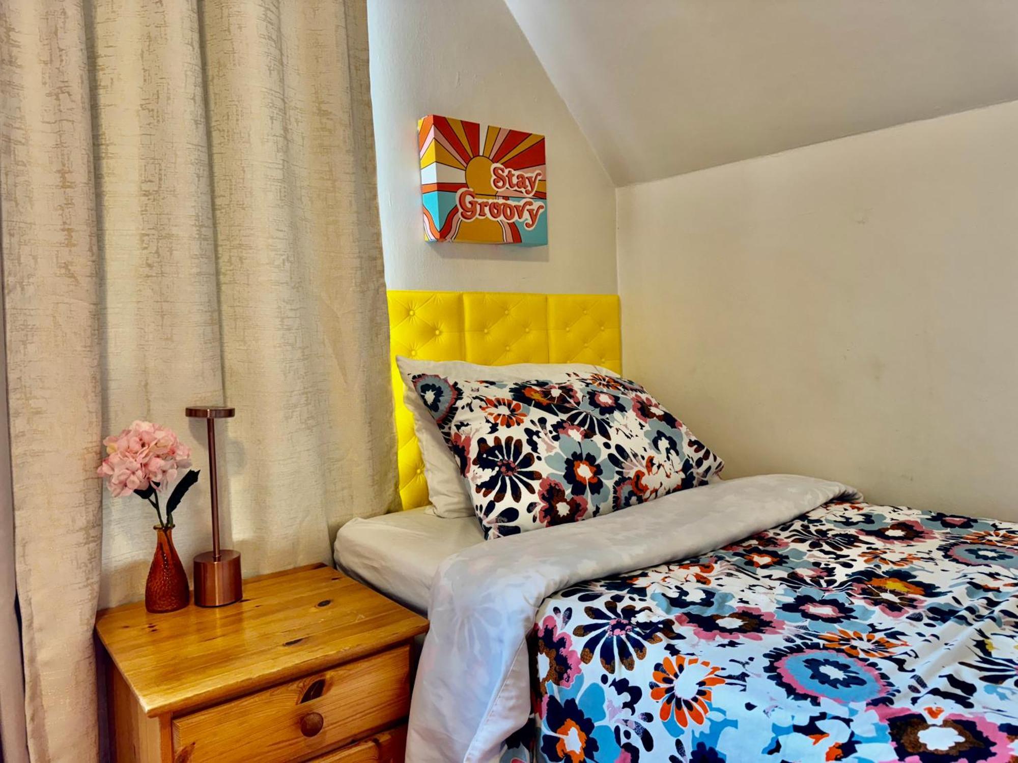 Private Room With Two Twin Beds Air Conditioning And Shared Bathrooms Located Near Seatac Airport And Downtown 西雅图 外观 照片